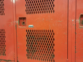 Benton High School, Benton, IL Electrostatic Painting of Lockers