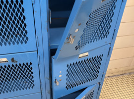 Sandusky High School, Sandusky, Ohio - Electrostatic Painting of Lockers