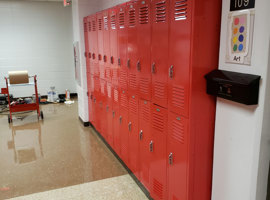 Watterson Elementary School, Louisville, KY Electrostatic Painting of Lockers